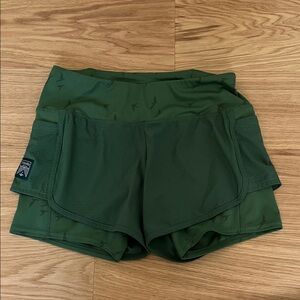 Oiselle Women’s Roga Running Shorts with Liner in Lush size 2
